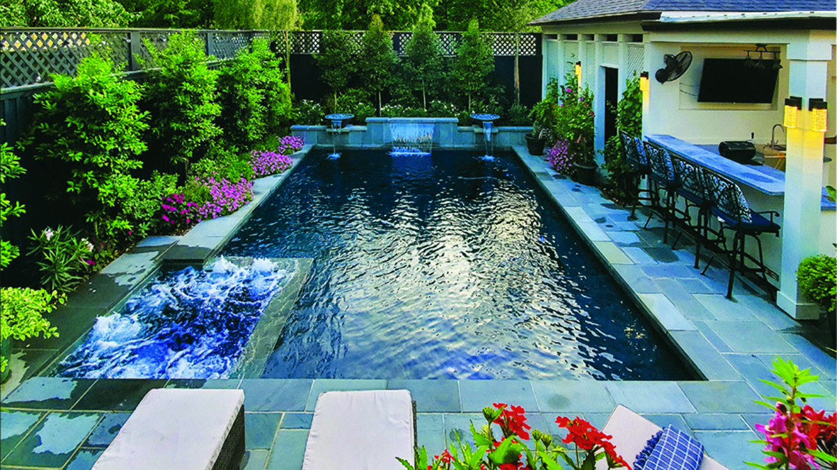 New Orleans Courtyard, Pool & Outdoor Kitchen New Orleans backyard with pool & courtyard landscaping